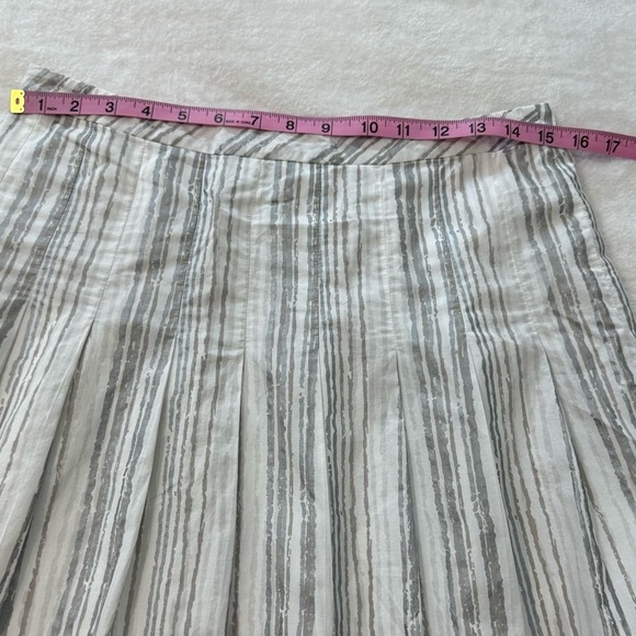 Ann Taylor LOFT Knee-Length A-Line Pleated Striped Skirt Resort Wear - Picture 4 of 10